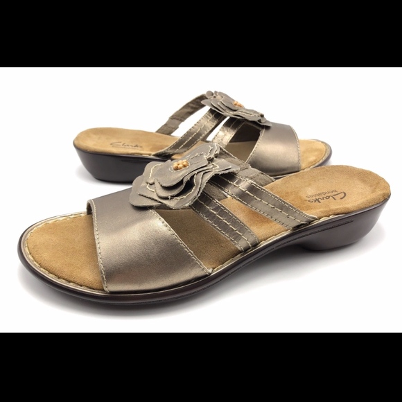 clarks rio flower metallic